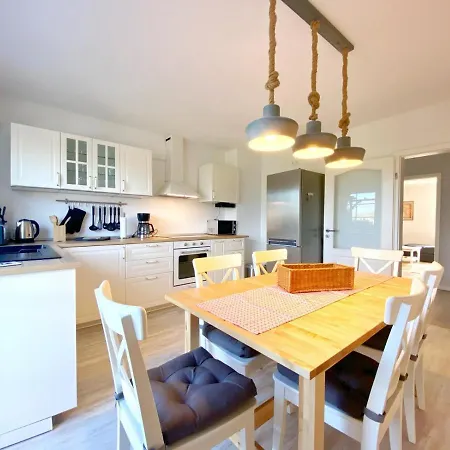 Reethaus - Vilm بيت للعطل *